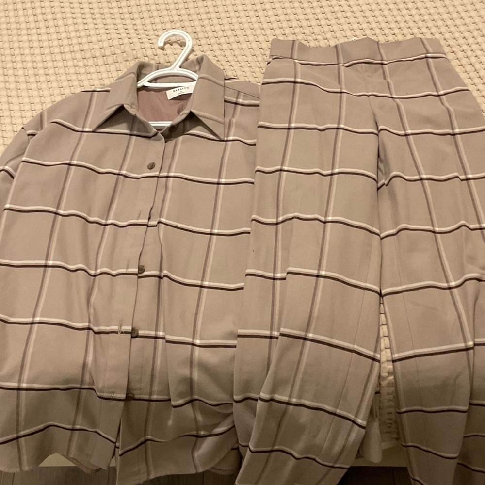 Aritzia Babaton Suit- Plaid Button-Up Shirt and Pants Set